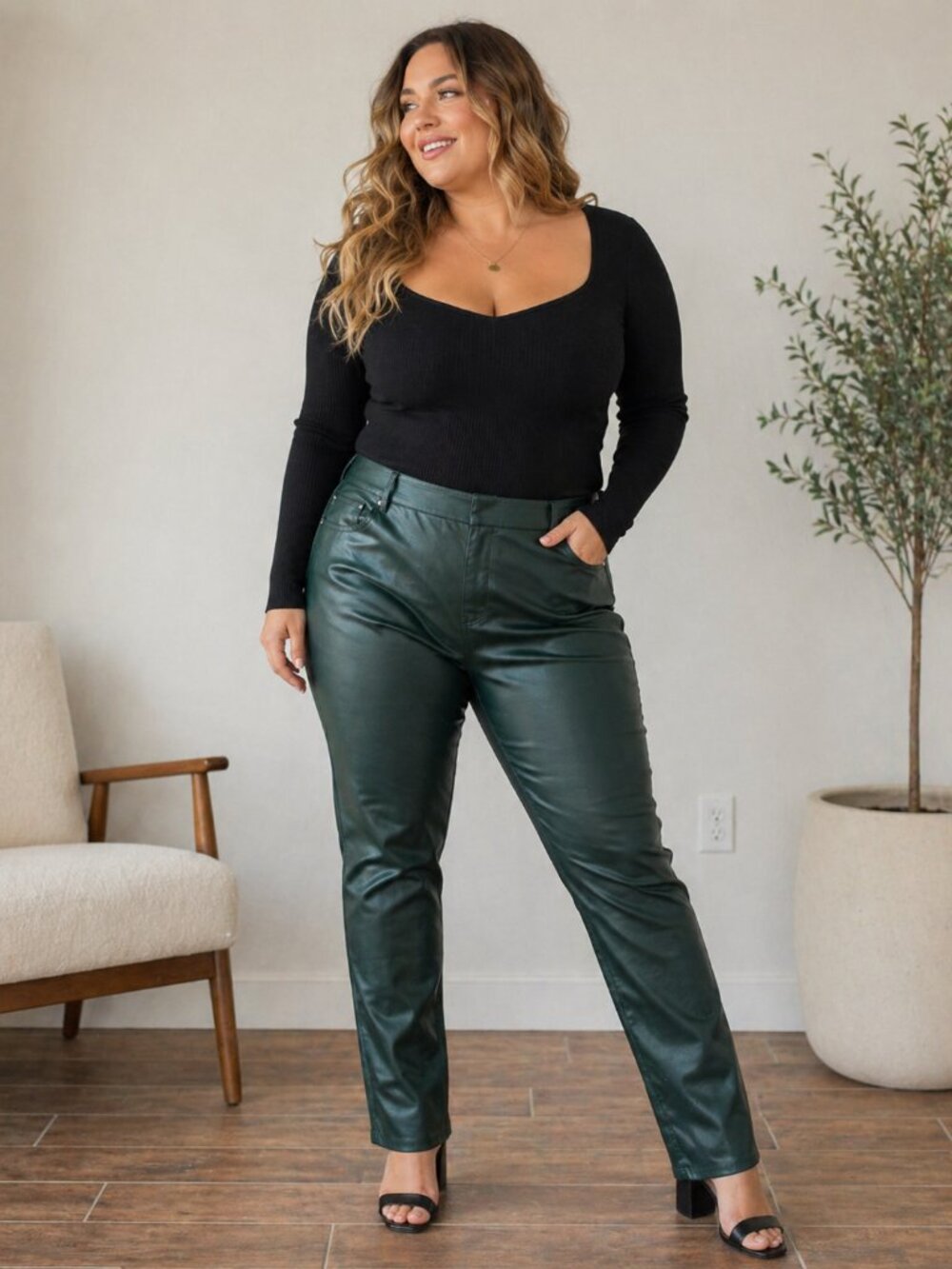 Rock & Republic Green Leather Pants – Size 14 💚🔥